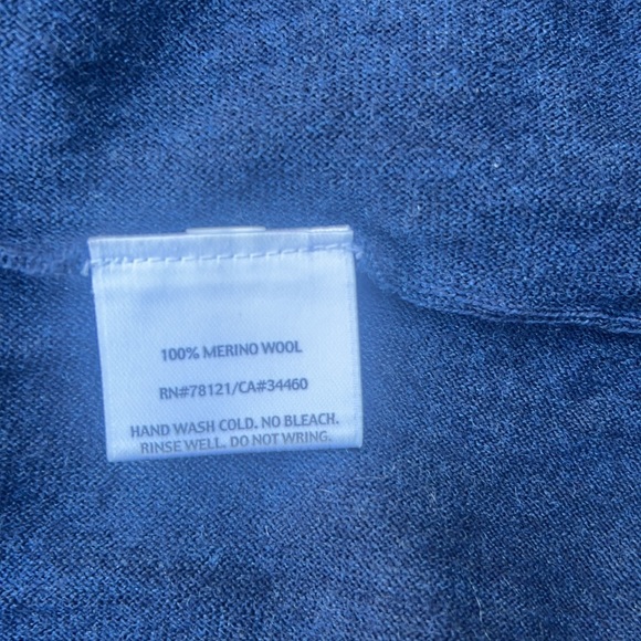 Eileen Fisher NWOT indigo 100% Marino wool classy lightweight long sleeve sz 2P - Picture 7 of 9